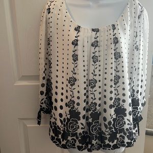 Roz &Ali blouse